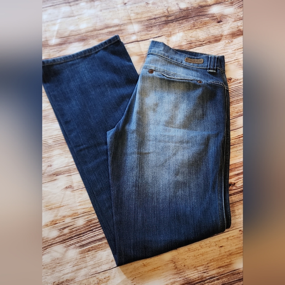 DKNY JEANS 👖